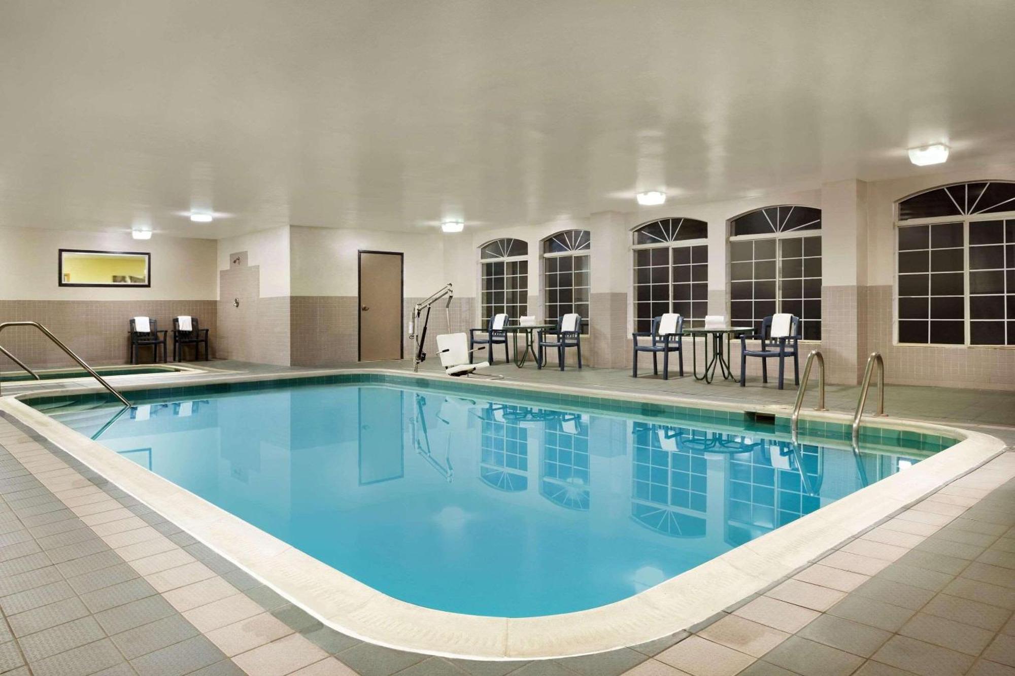 Country Inn & Suites By Radisson, Lexington, Va Εξωτερικό φωτογραφία
