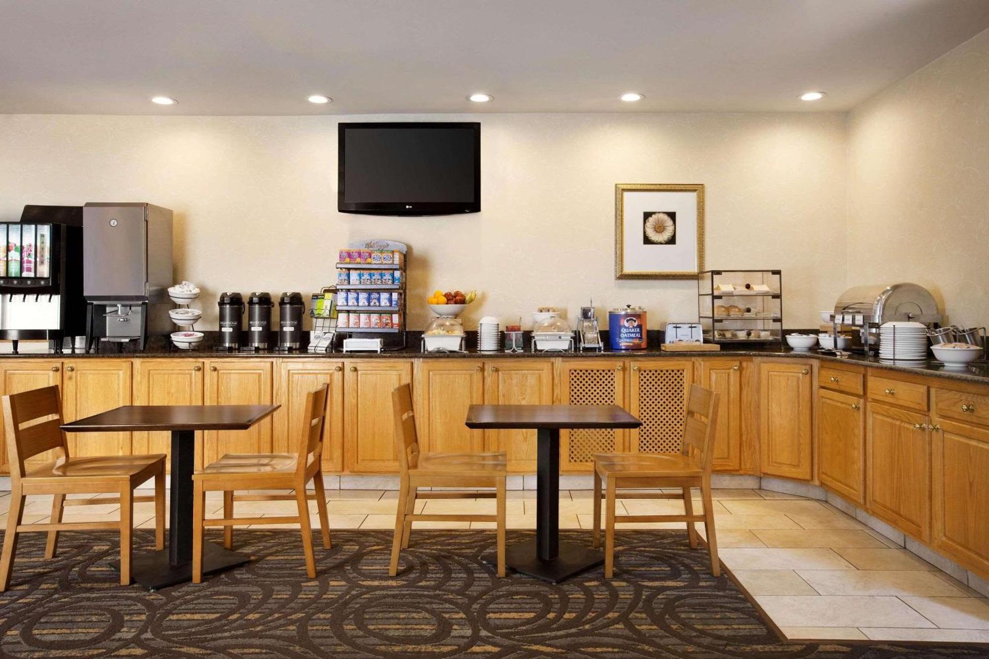 Country Inn & Suites By Radisson, Lexington, Va Εξωτερικό φωτογραφία