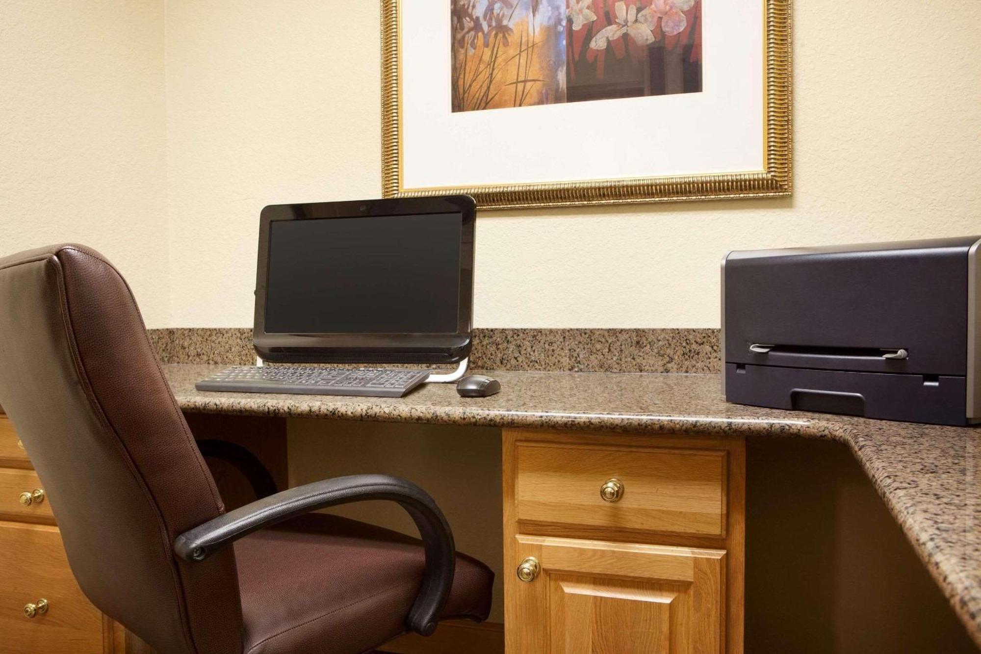 Country Inn & Suites By Radisson, Lexington, Va Εξωτερικό φωτογραφία